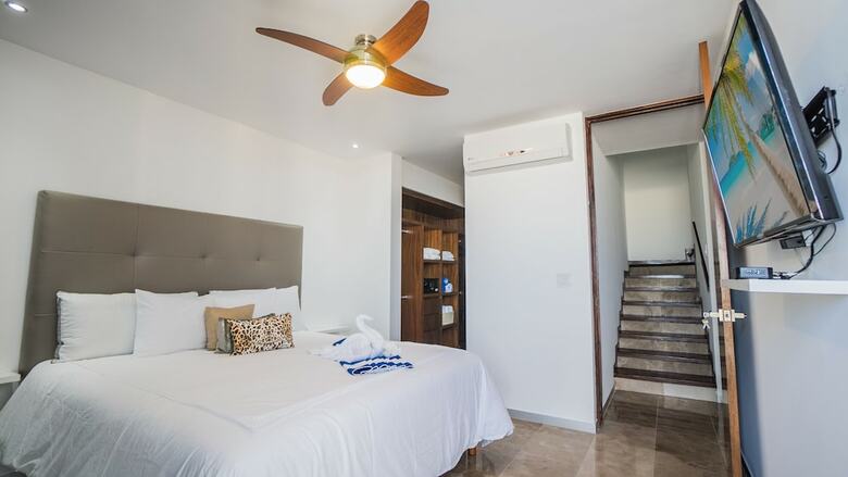 Apartamentos Kuxtal 5th Avenue Condo