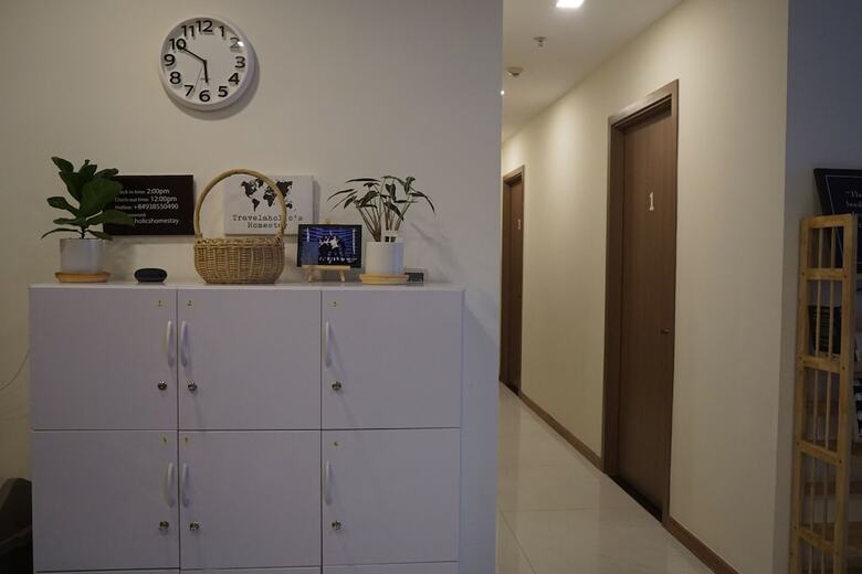 Hostal Travelaholic's Homestay