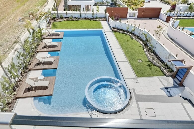 Vivo Mare 5 Bedroom Villas