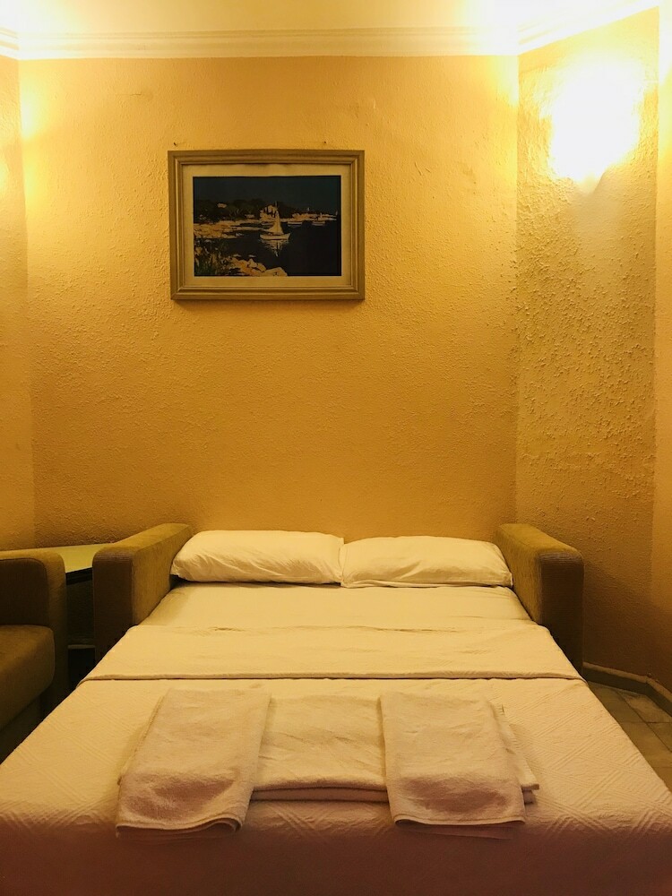 Club Mel Holiday Resort