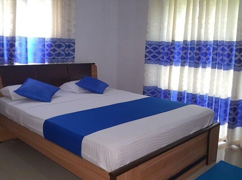 Hotel Homestay 24