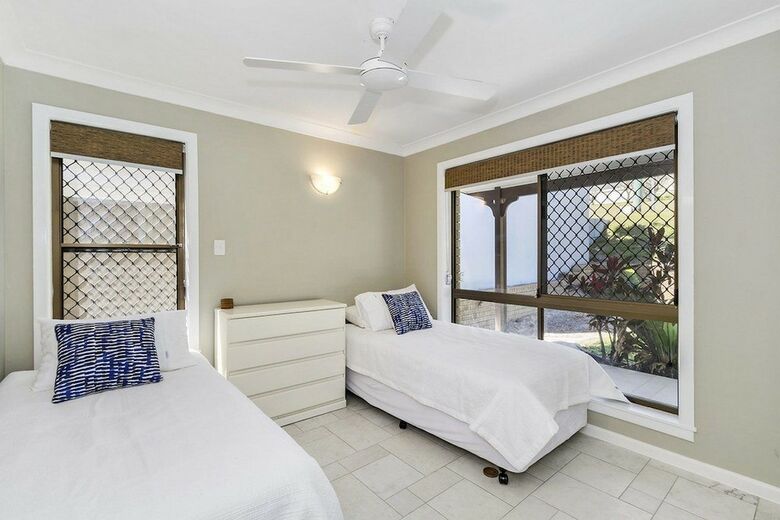 Kingscliff Ocean Vista With Jacuzzi Spa
