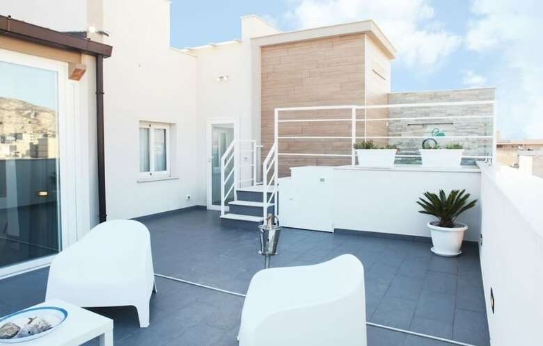 Hotel Acquar�