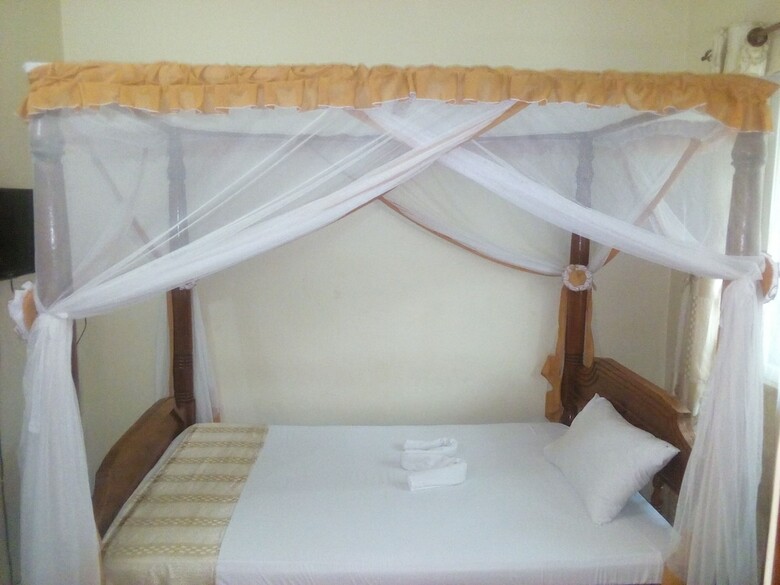 Kinondoni Diamond Hotel