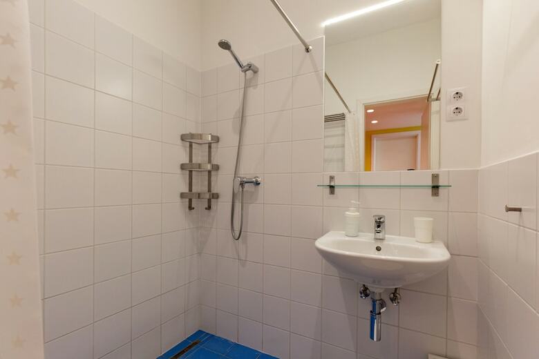 Dice Apartments