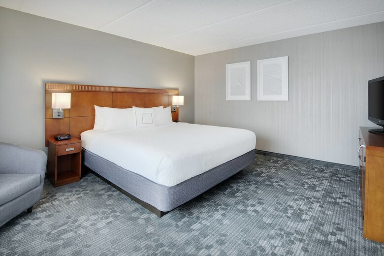 Hotel Courtyard By Marriott Savannah Midtown