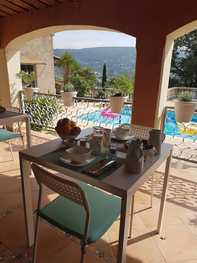 Hotel Villa Mano�