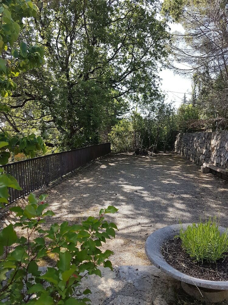 Hotel Villa Mano�