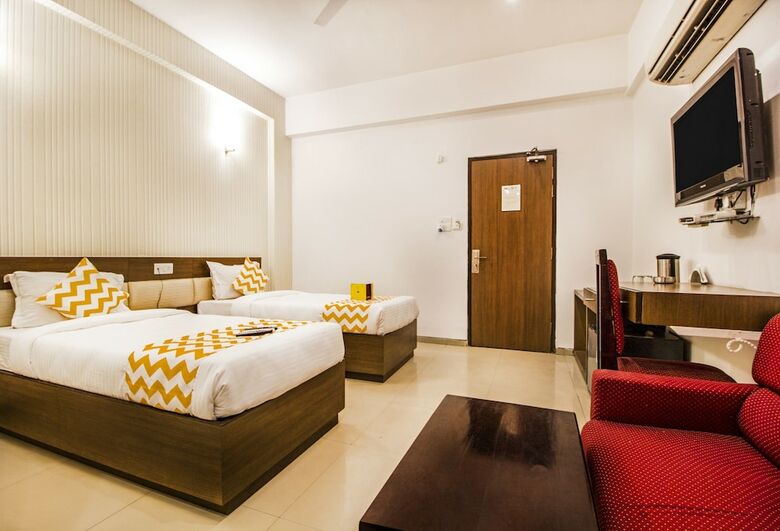 Fabhotel Nest Inn Gomti Nagar