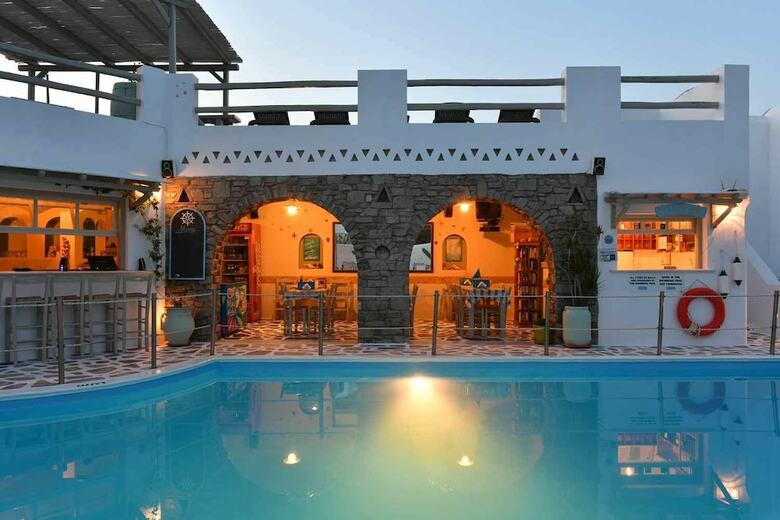 Apartamentos Captain Dounas
