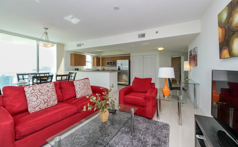 Apartamentos Bluebird Suites In Brickell
