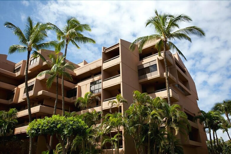 Kahana Villa