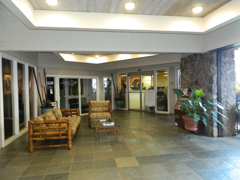 Kahana Villa