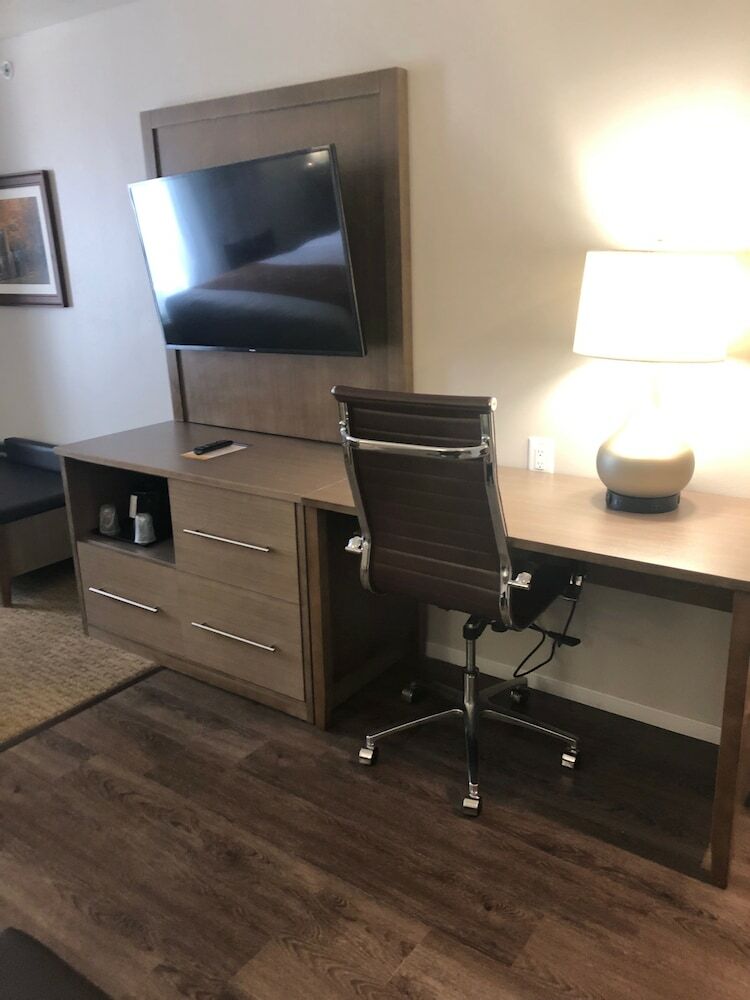 Hotel Comfort Suites