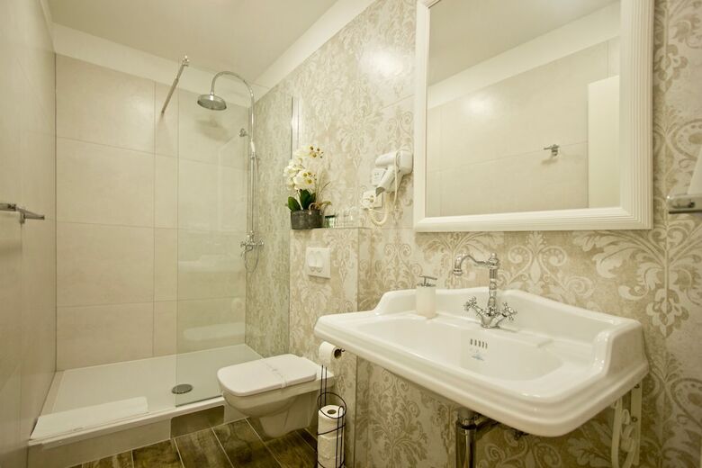 Hotel Plaza Marchi Old Town