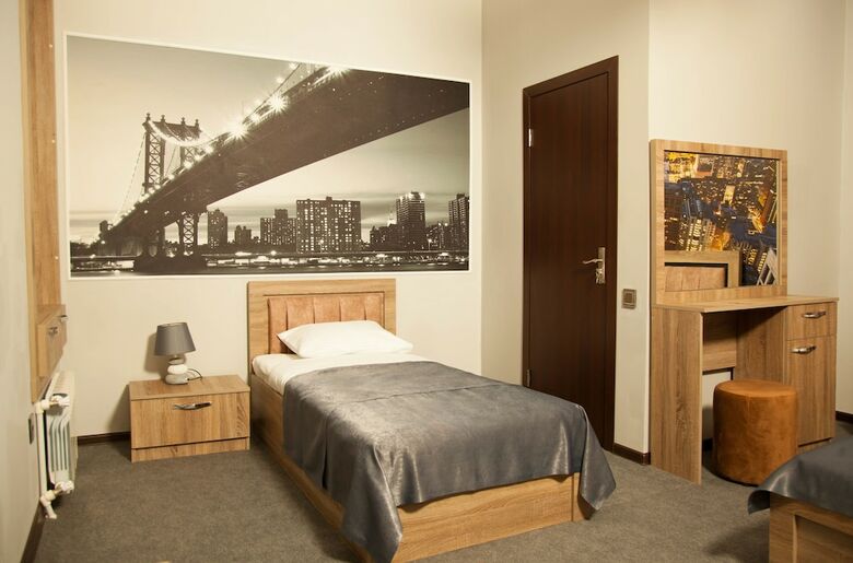 Old Castle Boutique Hotel