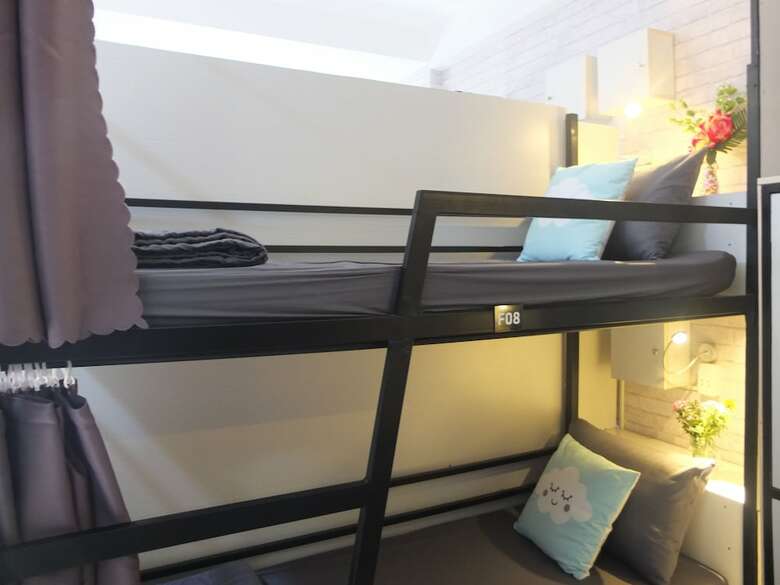 Hostal S Phuot Airport Homestay