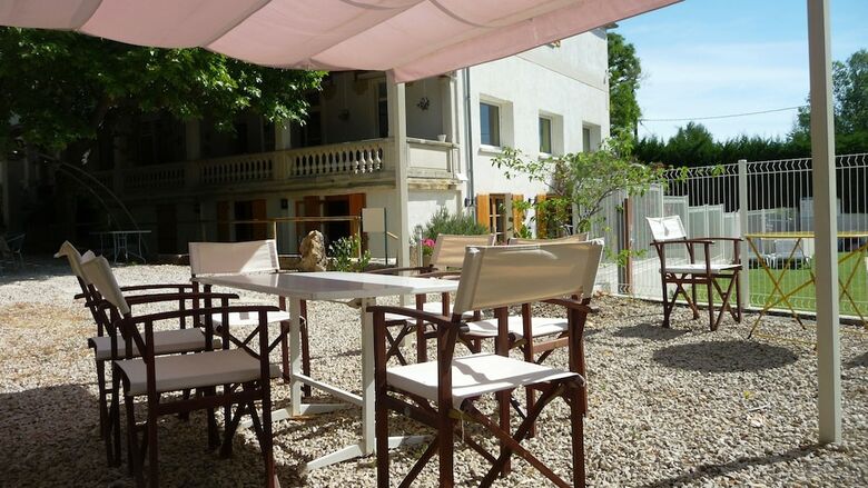 Hotel H�tel Restaurant Le Colombier