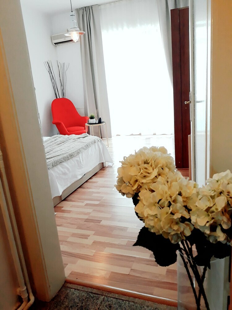 Apartamentos Metropole Studio Old City