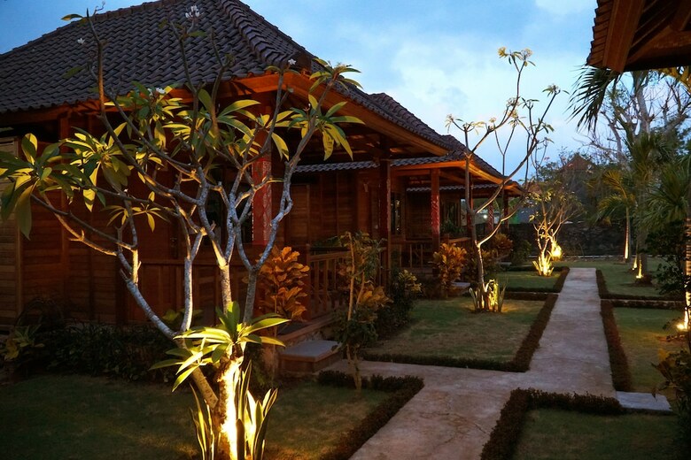 Bed & Breakfast Gedong Nusa Hut's