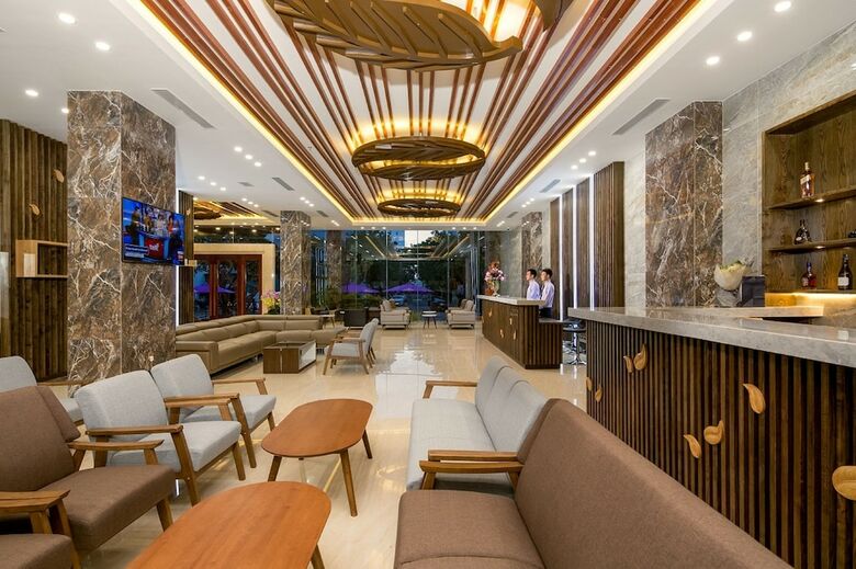 Aria Grand Hotel & Spa