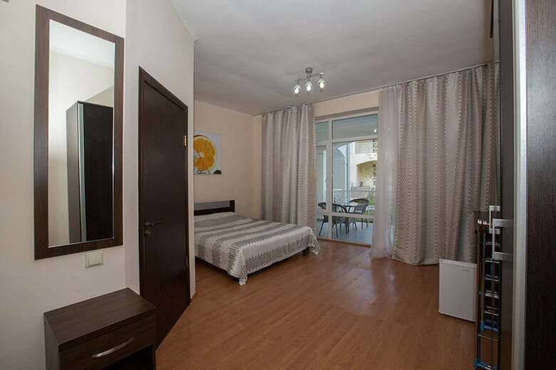 Hotel Aurora Plus