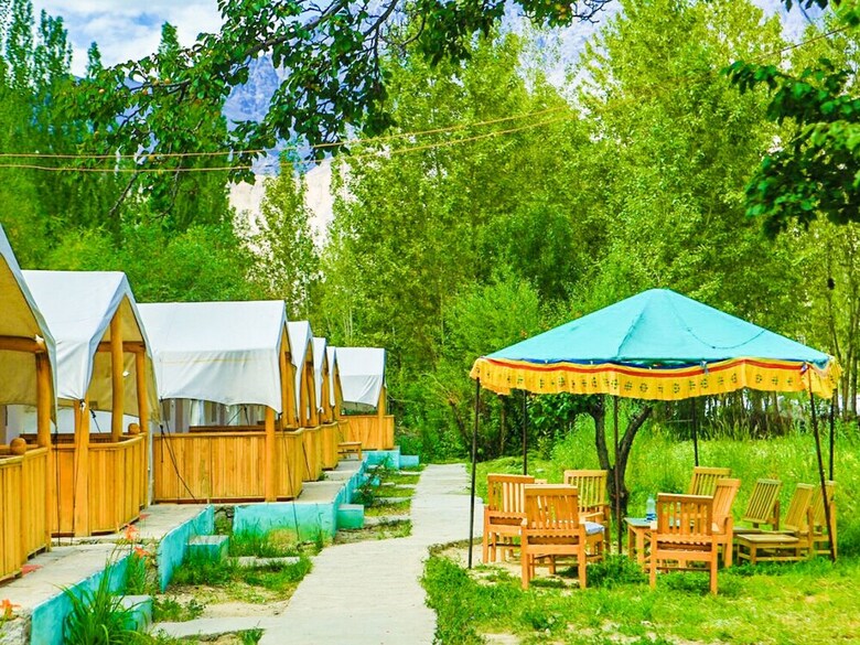 Shangri La Camp