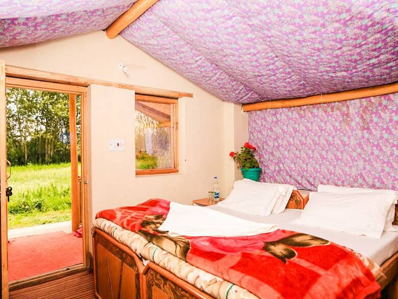 Shangri La Camp