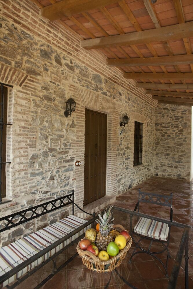 Agroturismo Para�so Del Hu�znar