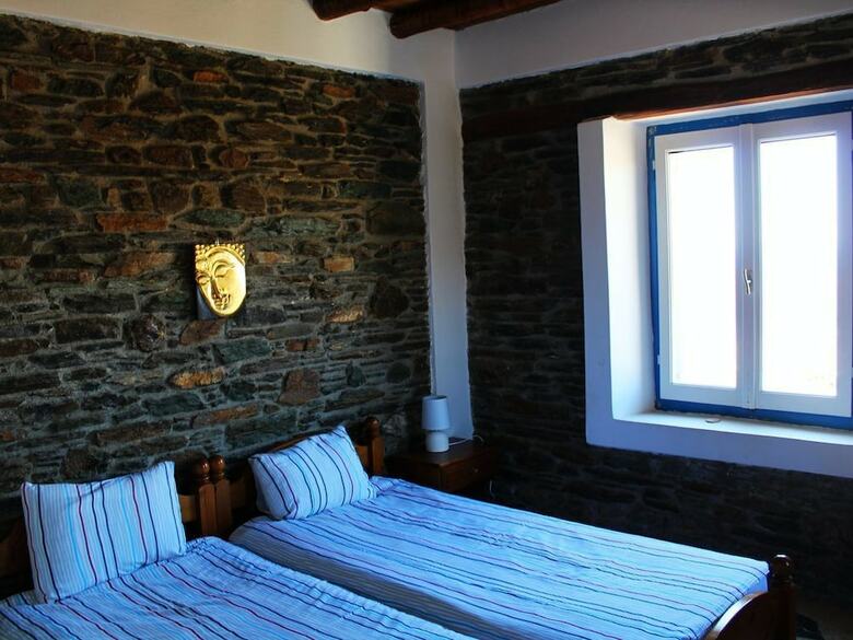 Apartamentos Villette Adonis