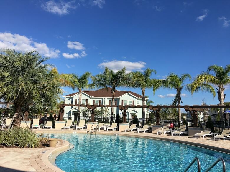 Apartamentos West Lucaya By Alquilaorlando