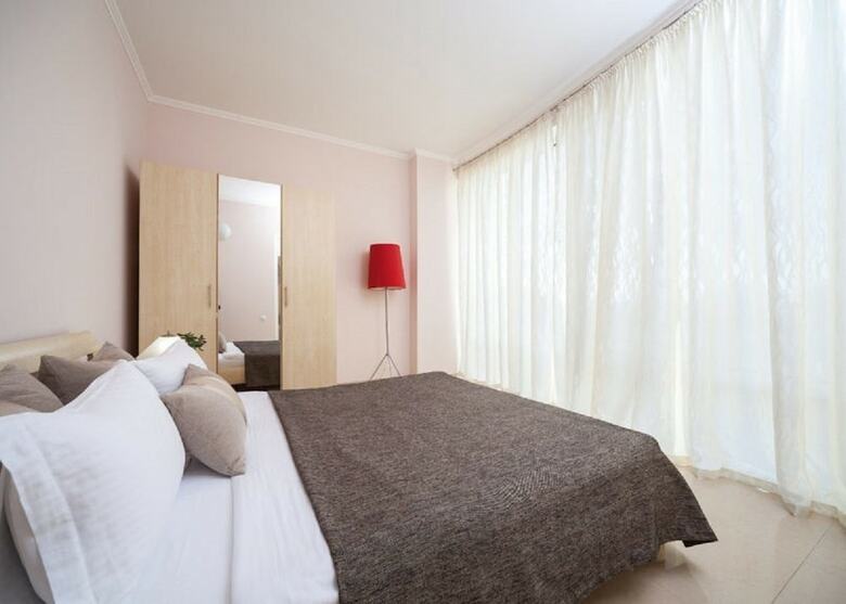 Priboy Beach Hotel