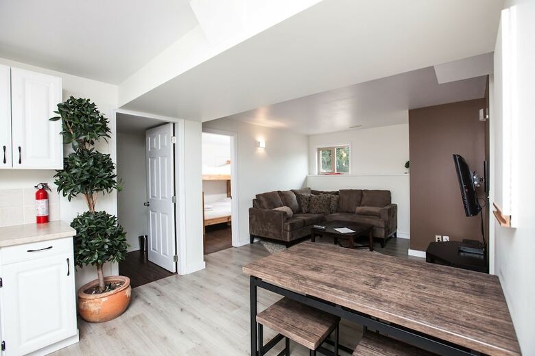 Base Camp Guest House