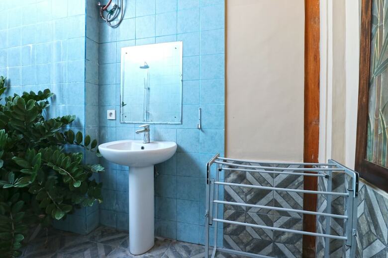 Hostal Hang Five Canggu Hostel