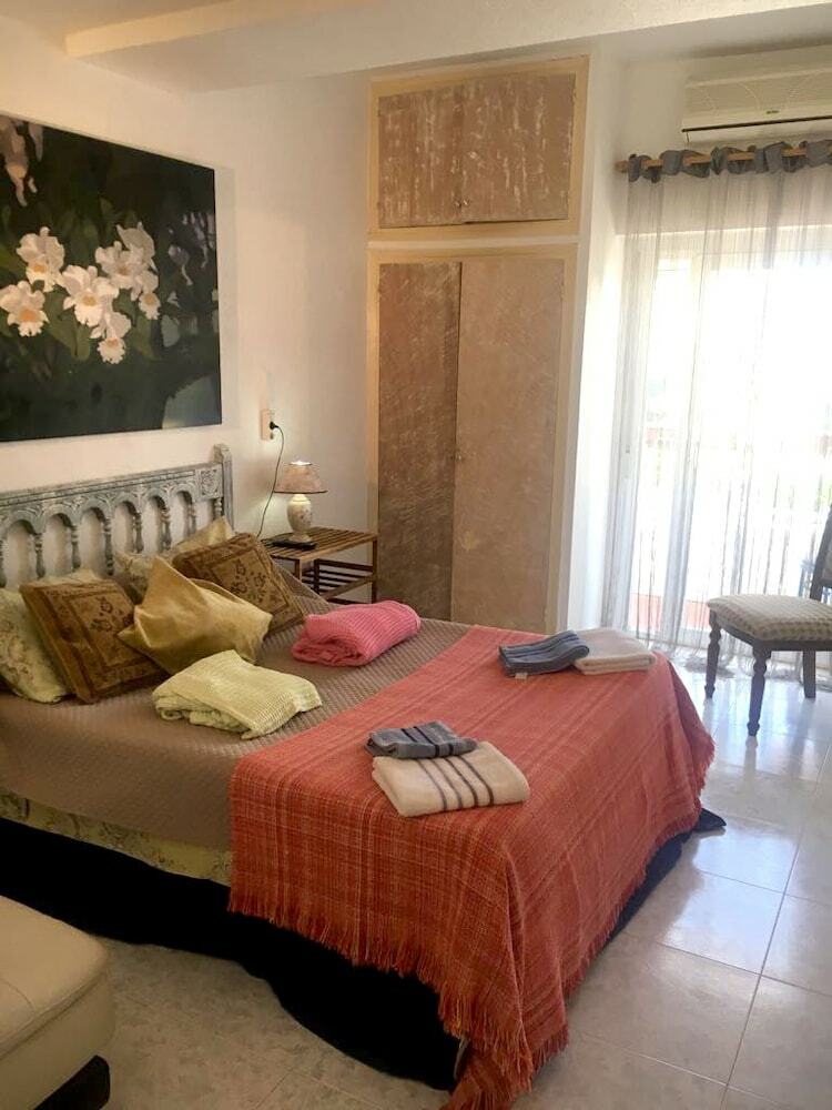Hostal El Artista De Para�so