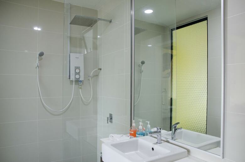 Apartamentos Holi Southkey Art Suite