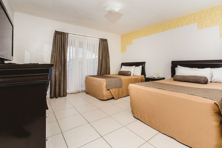 Hotel Del Mar Inn Playas De Tijuana