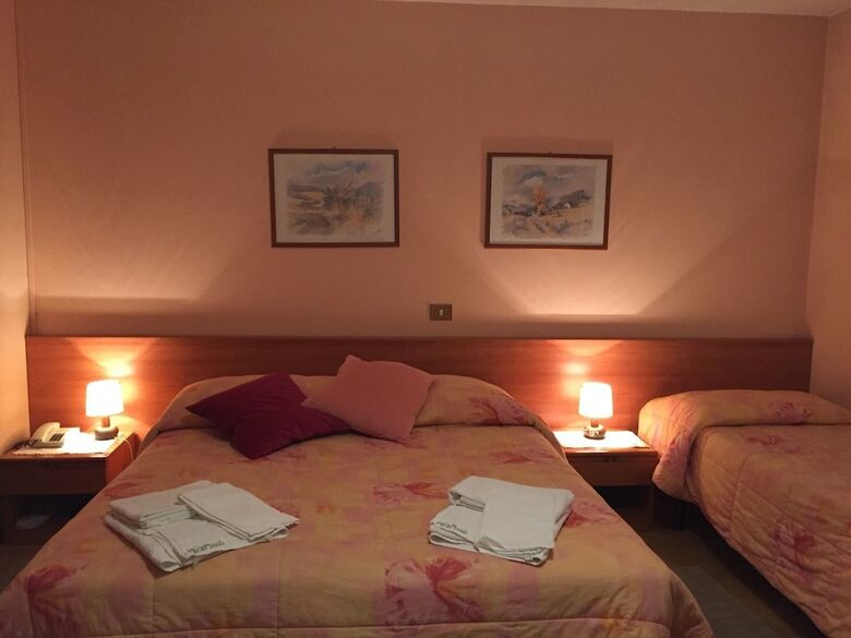 Hotel Albergo Miramonti