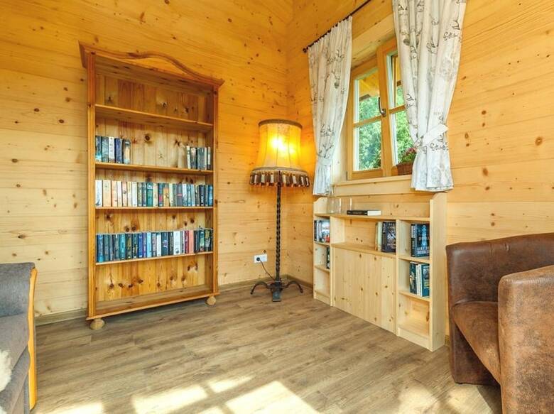 Chalet Unter Wei�blauem Himmel