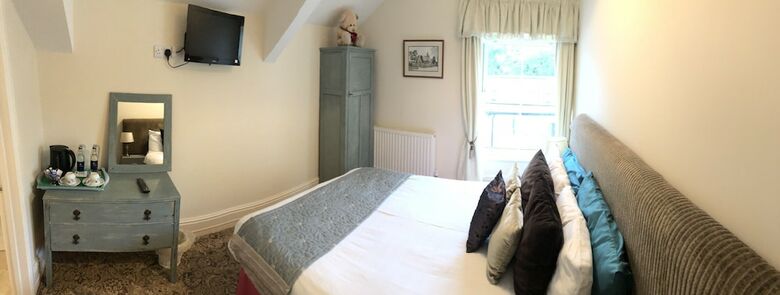 Picton House Hotel