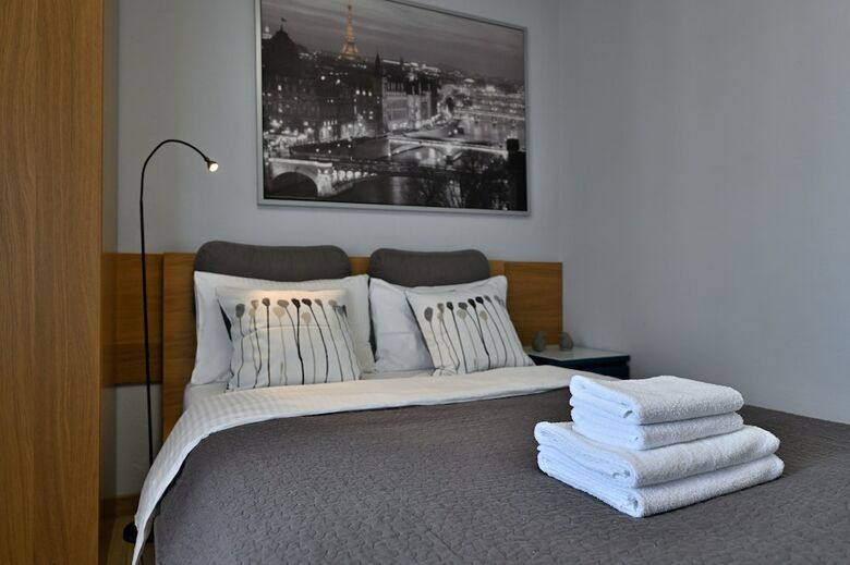 Hotel Rooms On Poltavsky