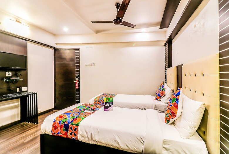 Fabhotel Blue Diamond Navi Mumbai