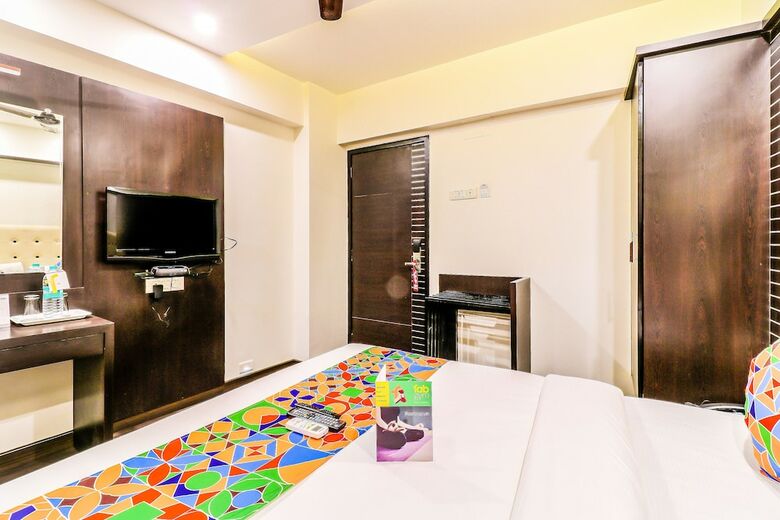 Fabhotel Blue Diamond Navi Mumbai