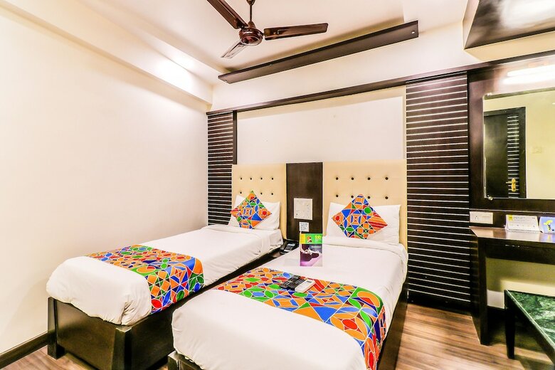 Fabhotel Blue Diamond Navi Mumbai