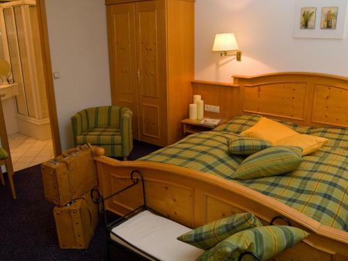 Hotel Restaurant Gr�ner Baum Und Altes Tor