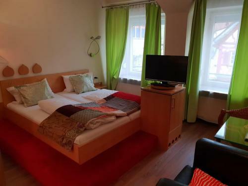 Hotel Restaurant Gr�ner Baum Und Altes Tor