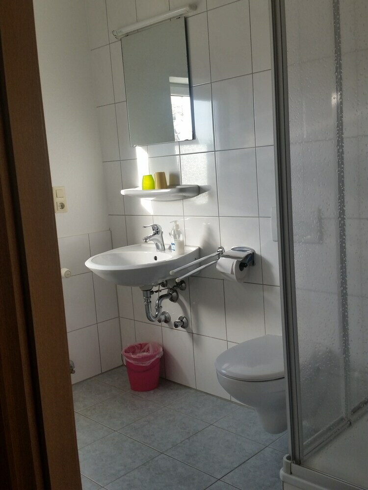 Hostal Hotel Adler