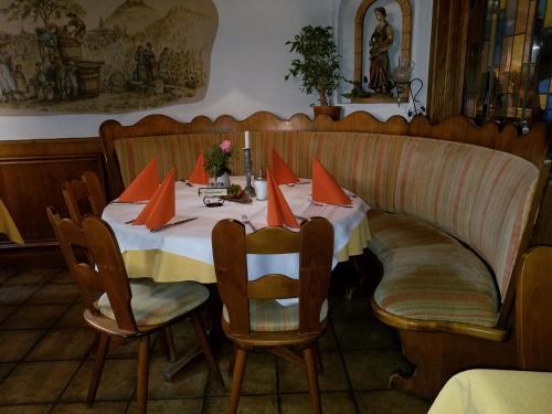 Hotel Gasthaus Zum Hirschen