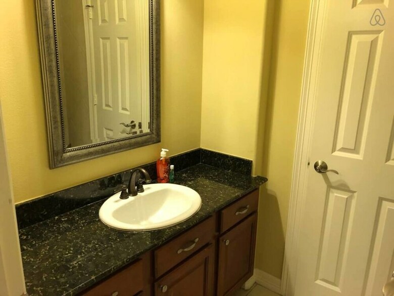 4 Story Rooftop - Executive Corporate Housing