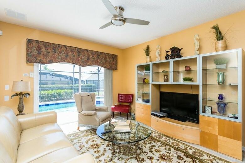 7br Pool Home Emerald Island By Shv-8409